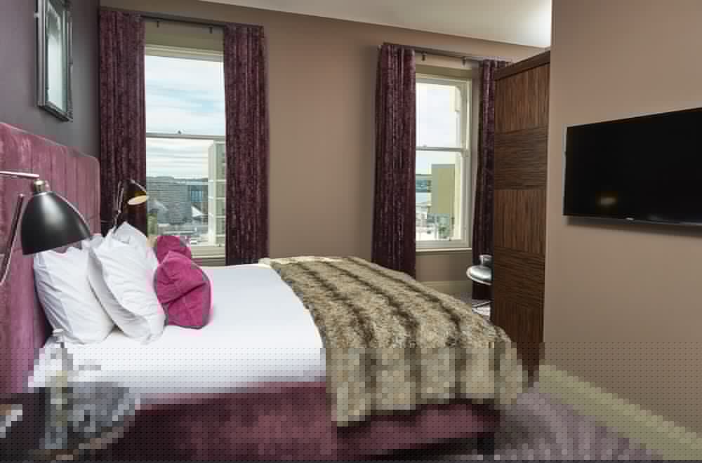 Malmaison Dundee 34/57