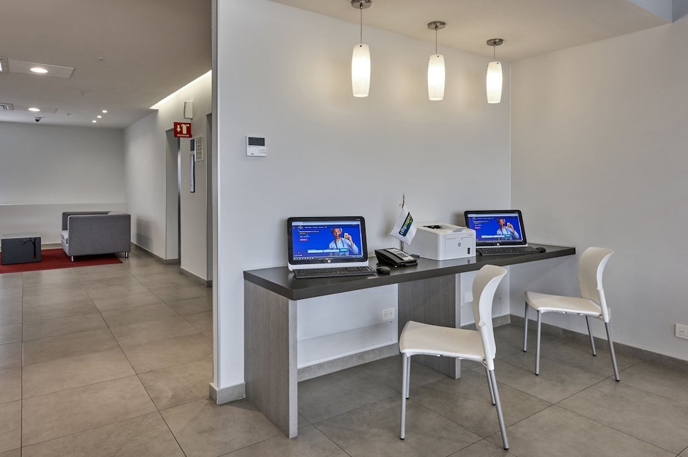City Express Junior by Marriott Toluca Zona Industrial 30/39