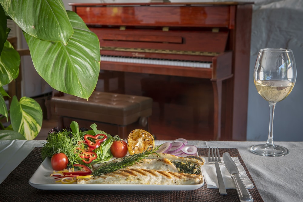 Flora Bodrum Hotel 46/63