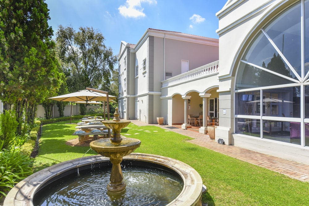 Mercure Johannesburg Randburg Hotel 53/57