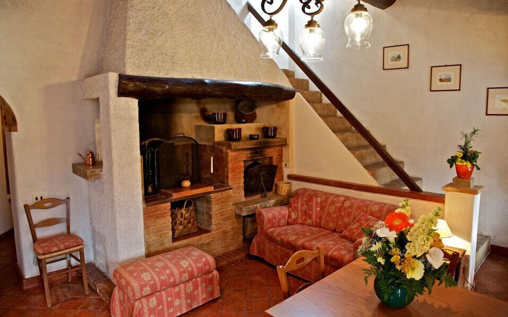 Residence Borgo Il Poggiaccio 3/82