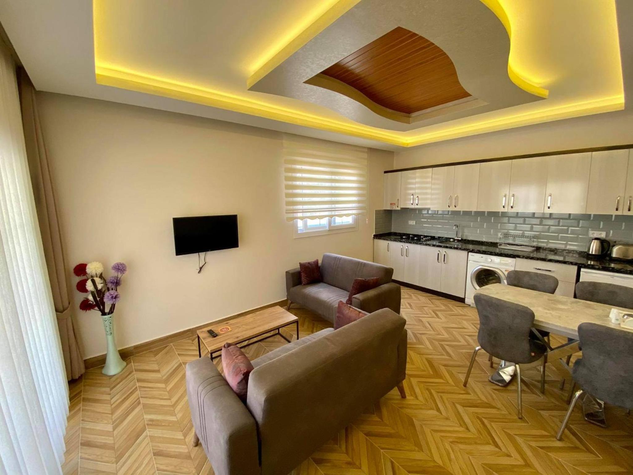 Erkan Tumen Yalcin Hotel 26/50