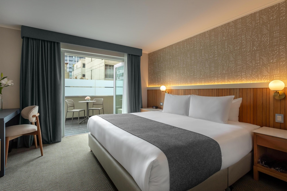 ROOM, KING BED, TERRACE
