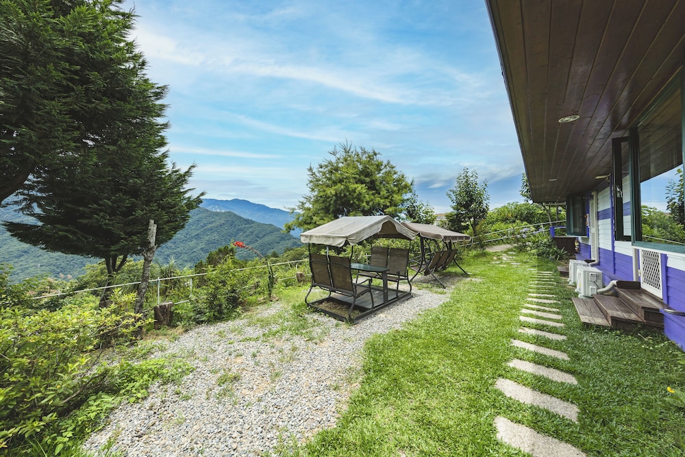 Julie's Garden Cingjing - Fon Chin Homestay 37/49