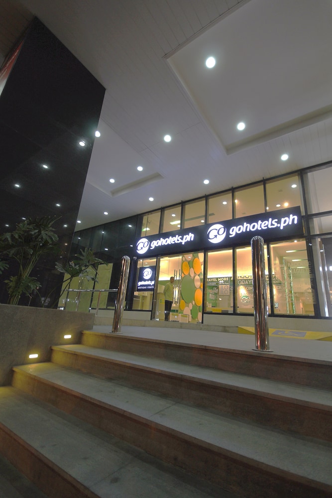 Go Hotels Ortigas Center 3/68