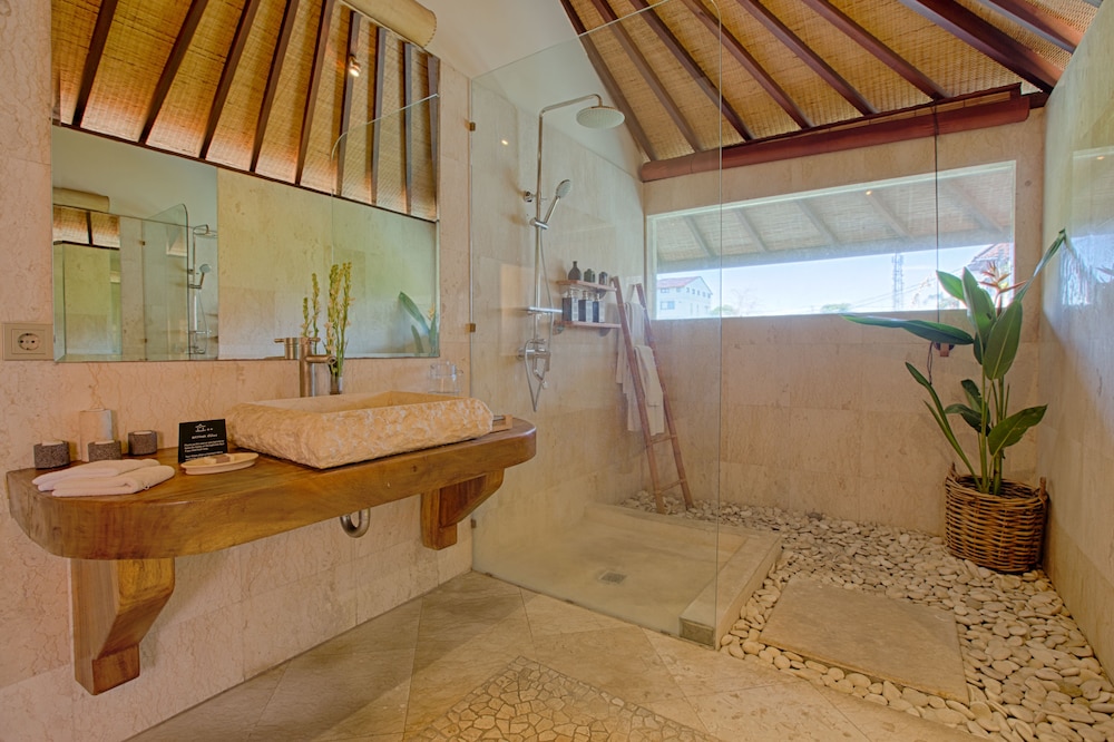 Mayana Villas 50/50