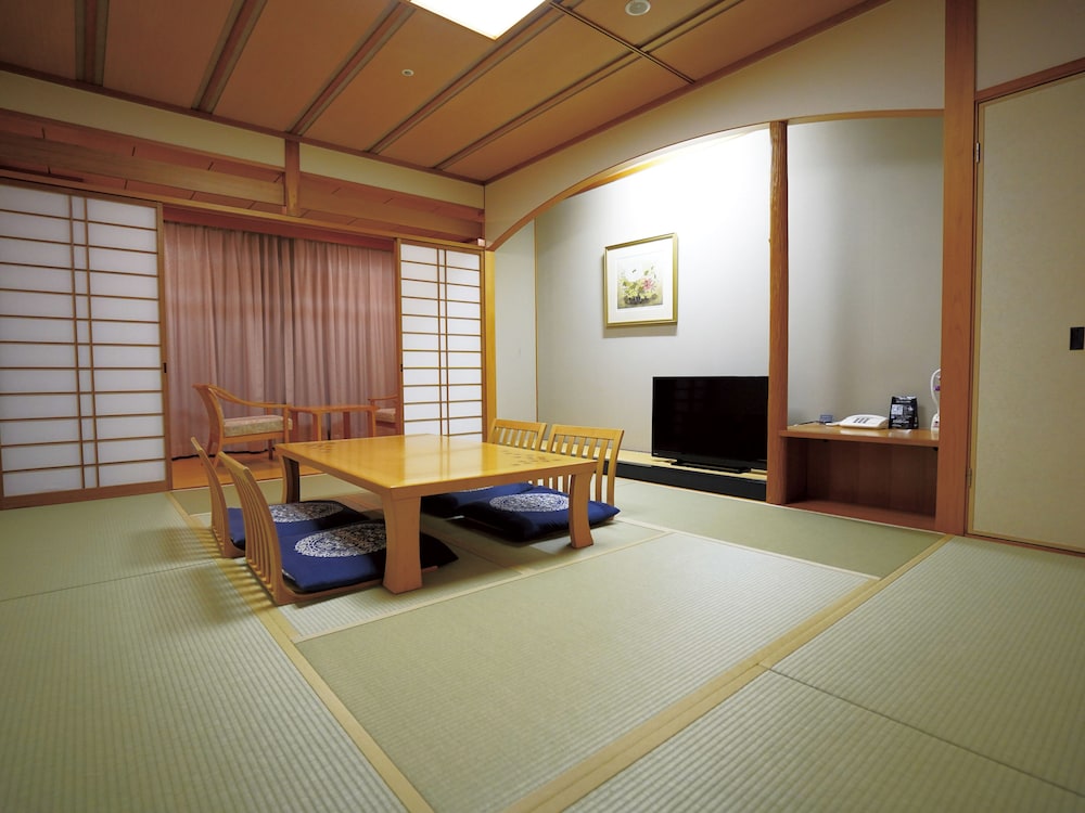 The Gran Resort Elegante Awajishima 45/59