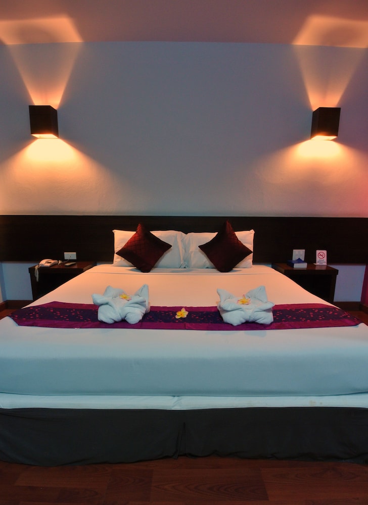 Ligor City Hotel 37/48