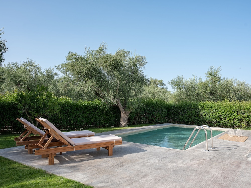 Natura Verde Villas 51/61
