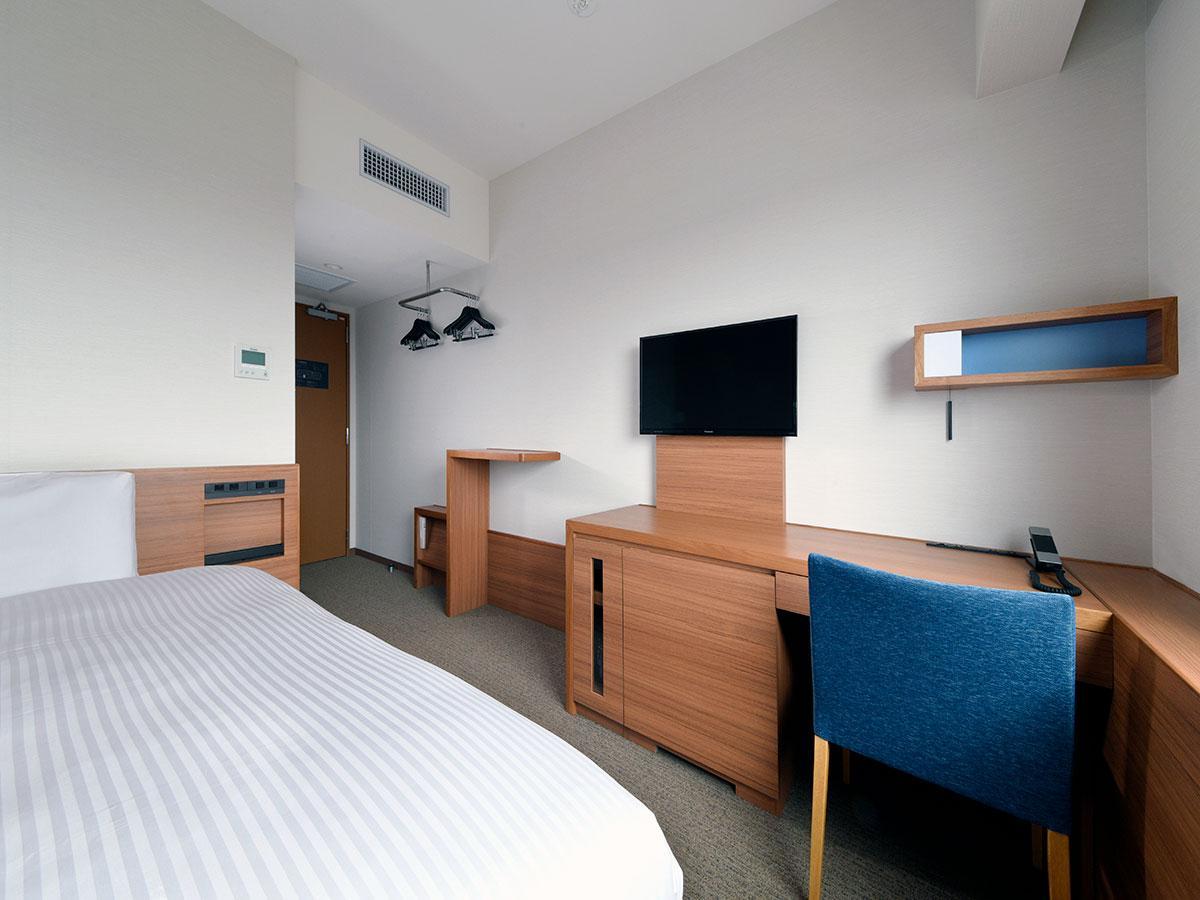 Semi Room, Standard, Single, Semi Double Bed