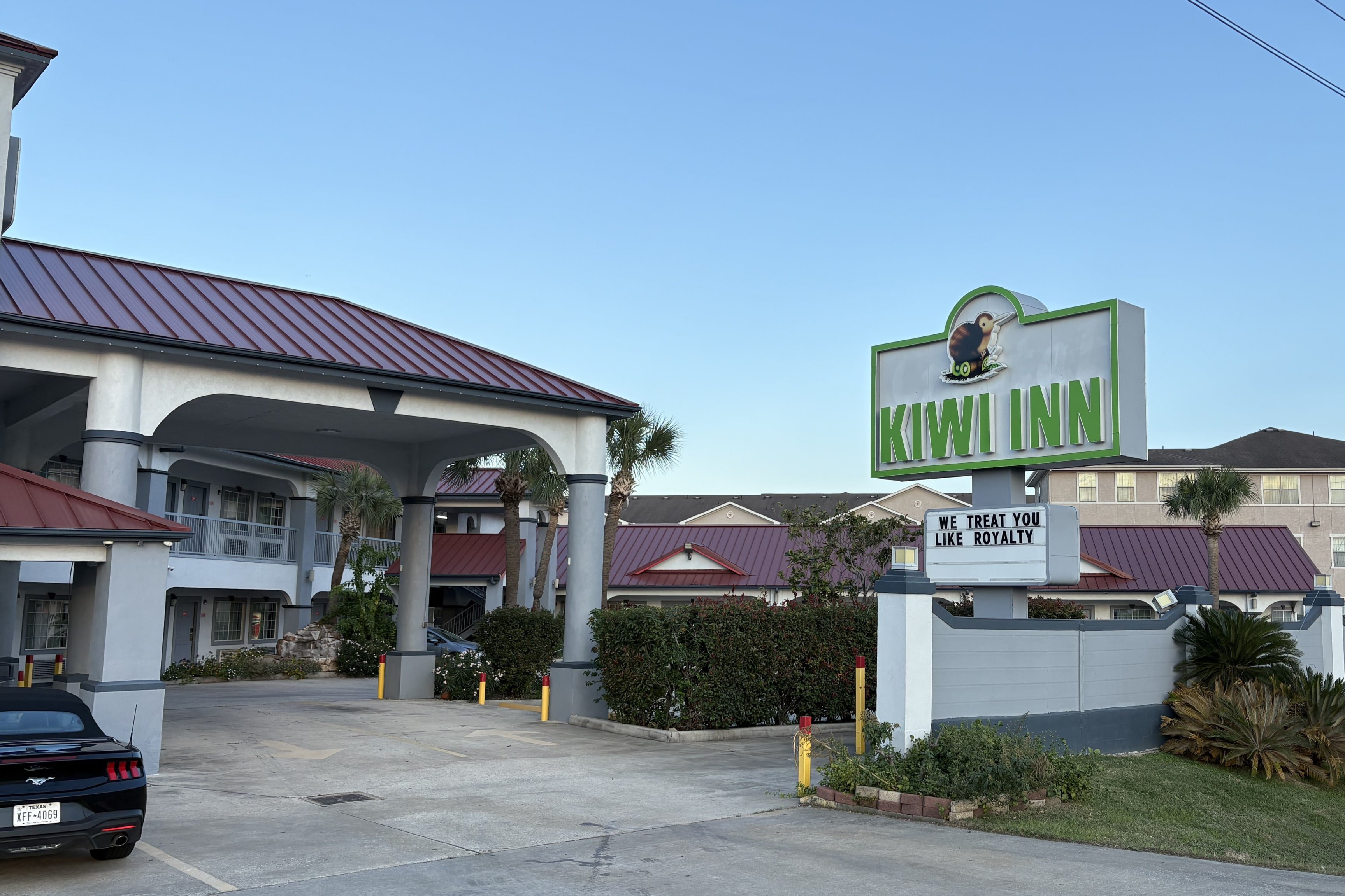 Kiwi Inn Capital O Houston - Hwy 249 39/50