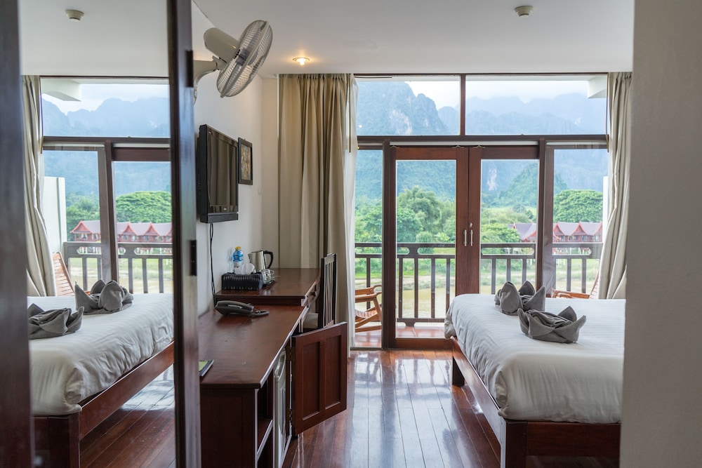 Silver Naga Hotel 10/58