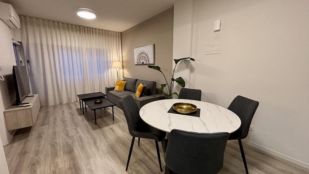 Seabreeze Limassol City Center Flat 49/50