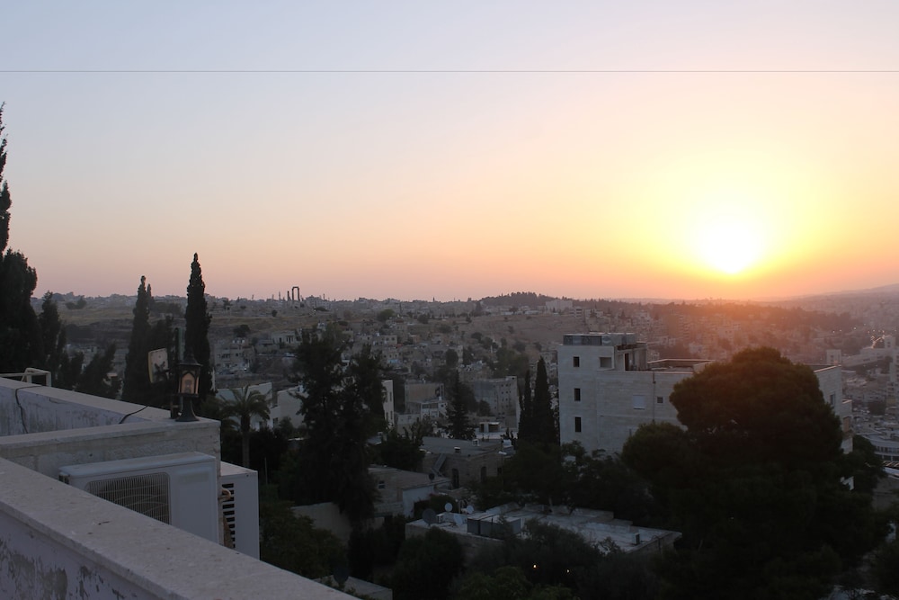Jabal Amman Hotel Heritage House 45/50