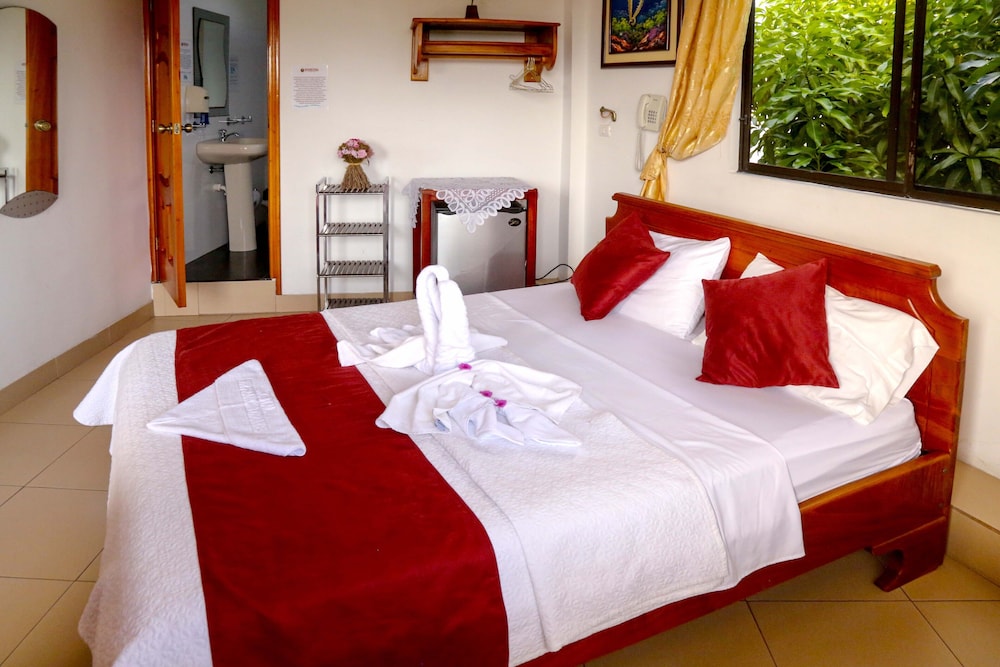Hostal Sir Francis Drake 29/50