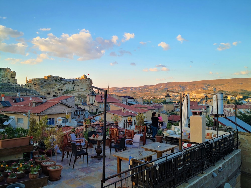 Larissa Cave Hotel 47/50