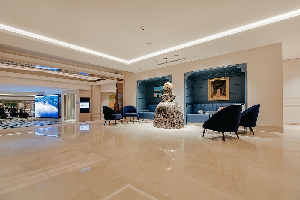 Hyatt Regency Hesperia Madrid 8/65
