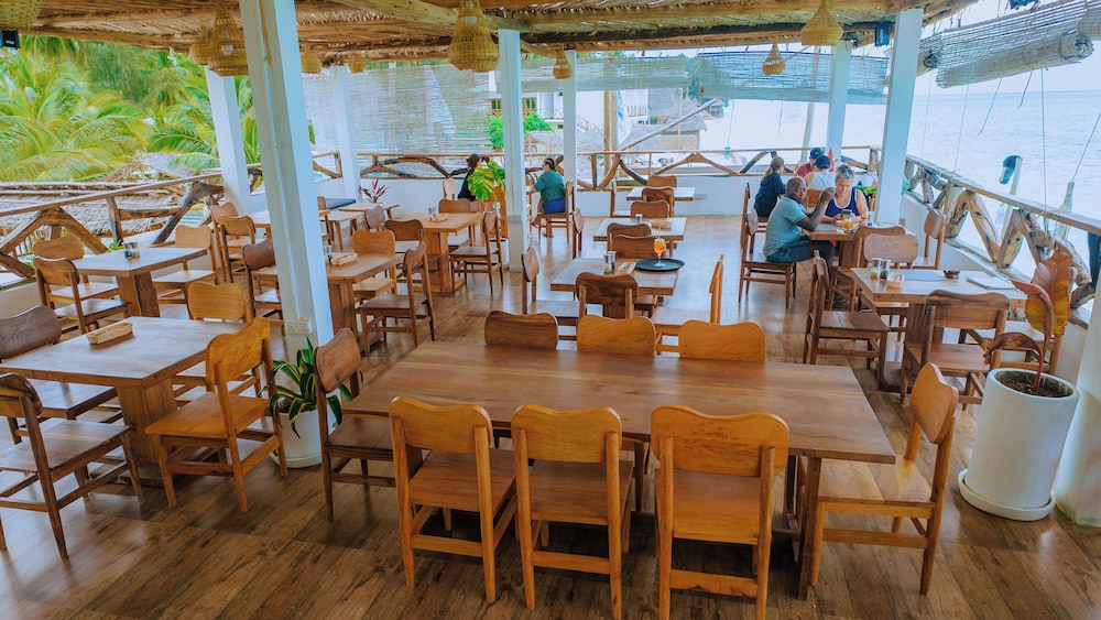 Jambo Resort by Mambo Hotels 29/50