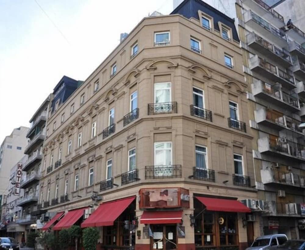 Europlaza Hotel & Suites photo4