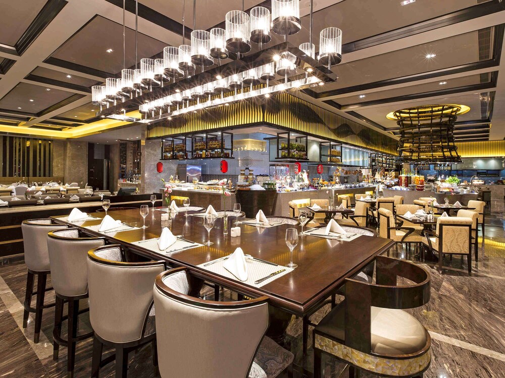 Pullman Yantai Center 34/50