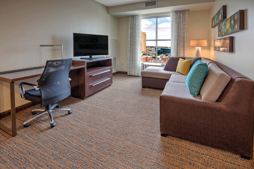 Residence Inn Kansas City Downtown Convention Center 27/45