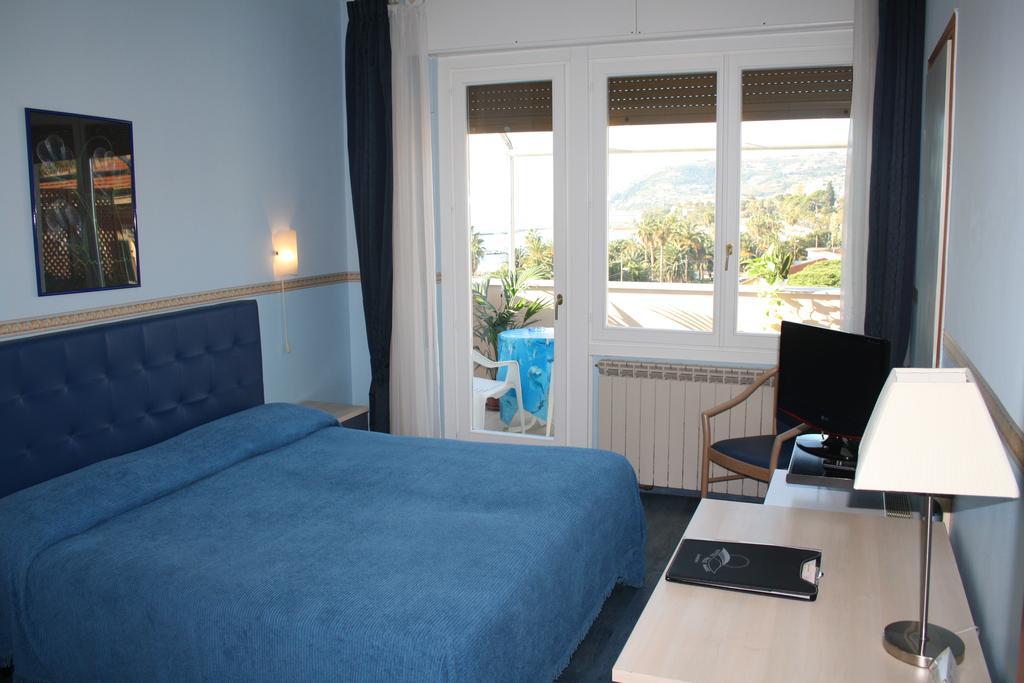 Hotel Sole Mare 12/24