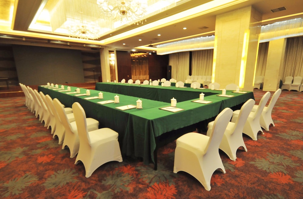 Excemon Hefei Peace Hotel 25/28