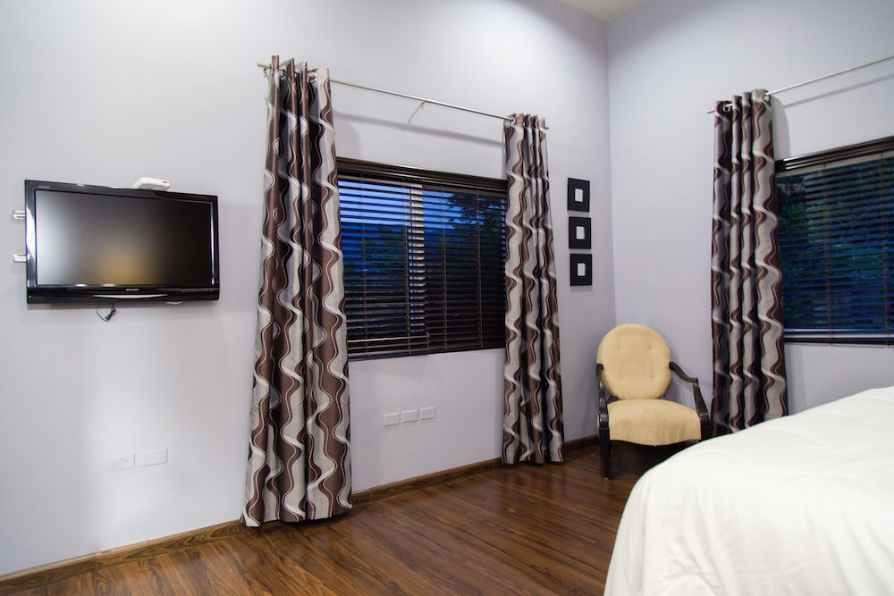 New Kingston Apartment At The Palms 25/29
