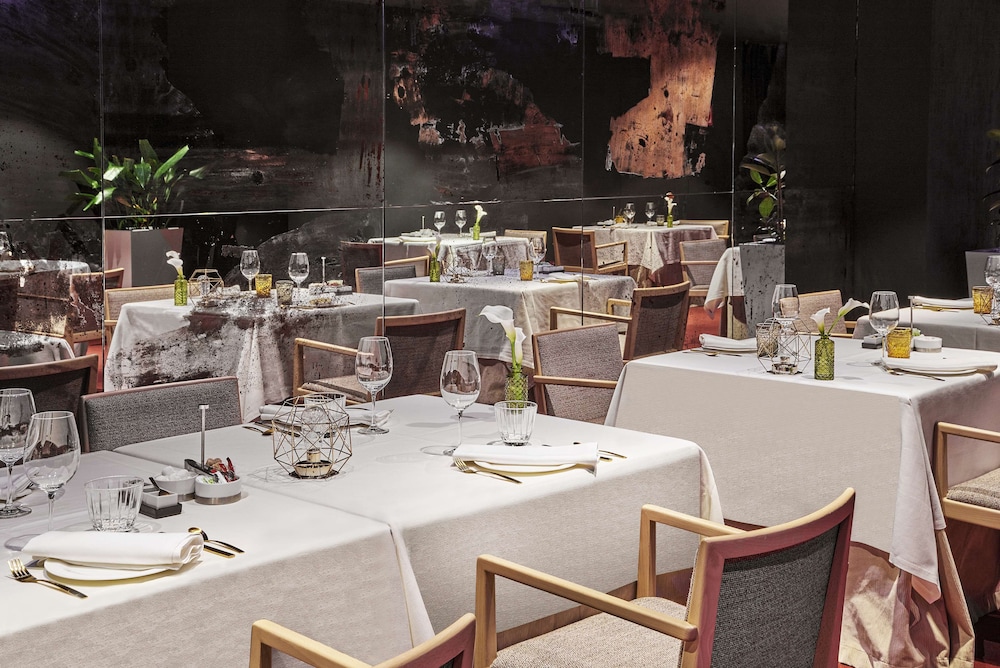 NH Collection Madrid Eurobuilding 36/49