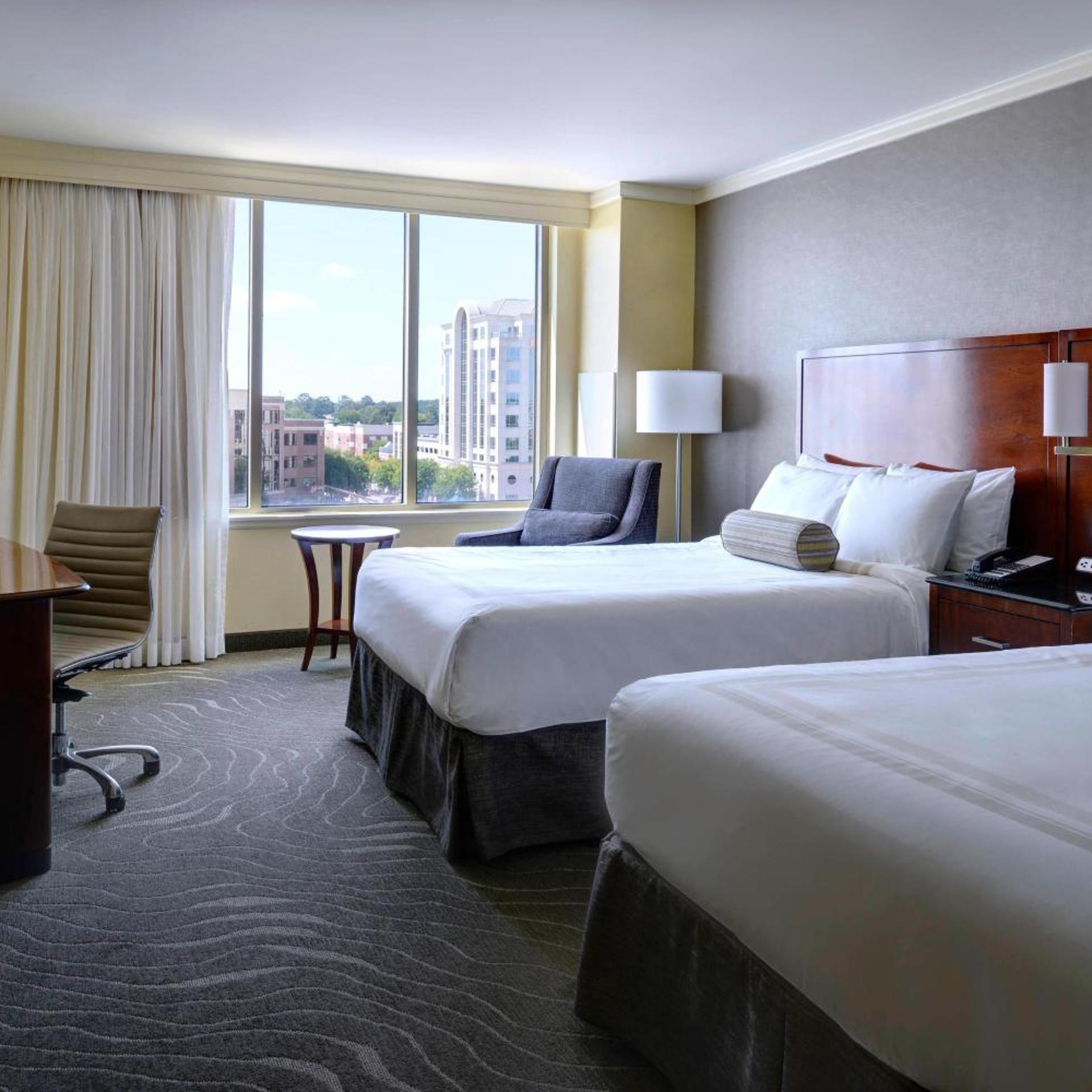 Guest Room, 2 Double Beds, Fountain View