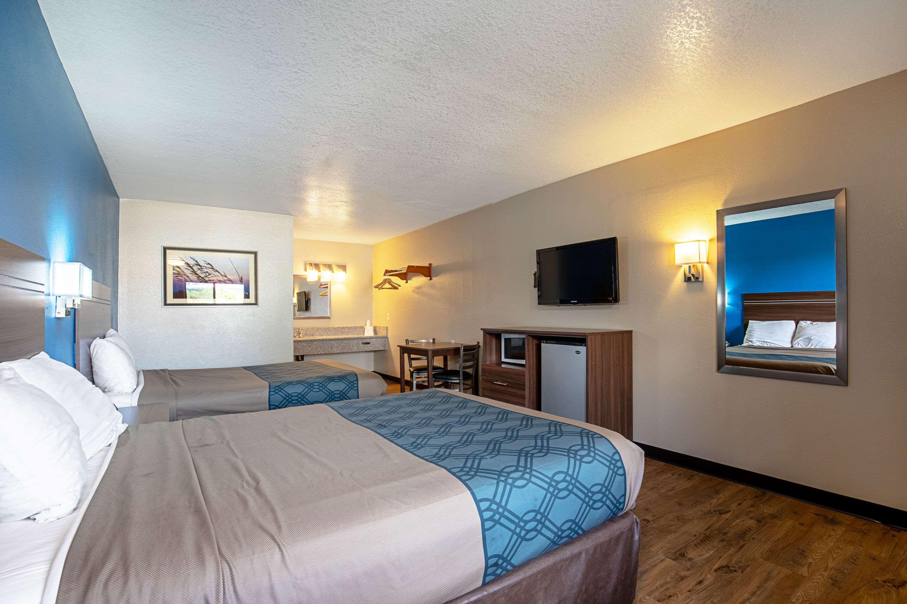 Room, 2 Queen Beds, Accessible