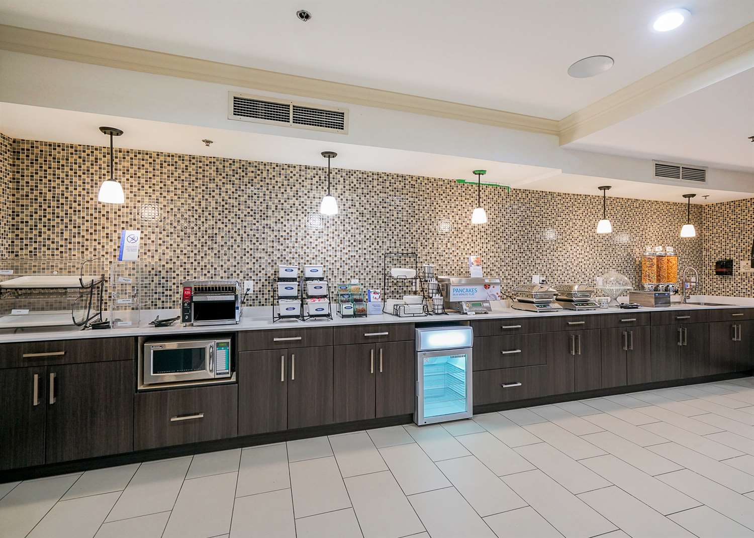 Best Western Peace Arch Inn 5/55