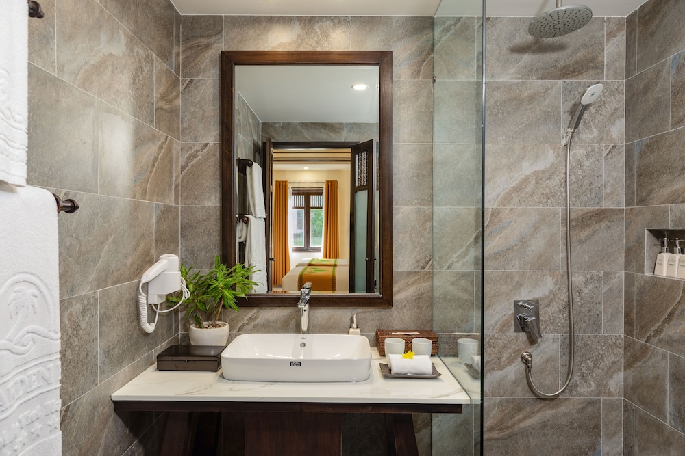 Palm Garden Beach Resort & Spa 46/48