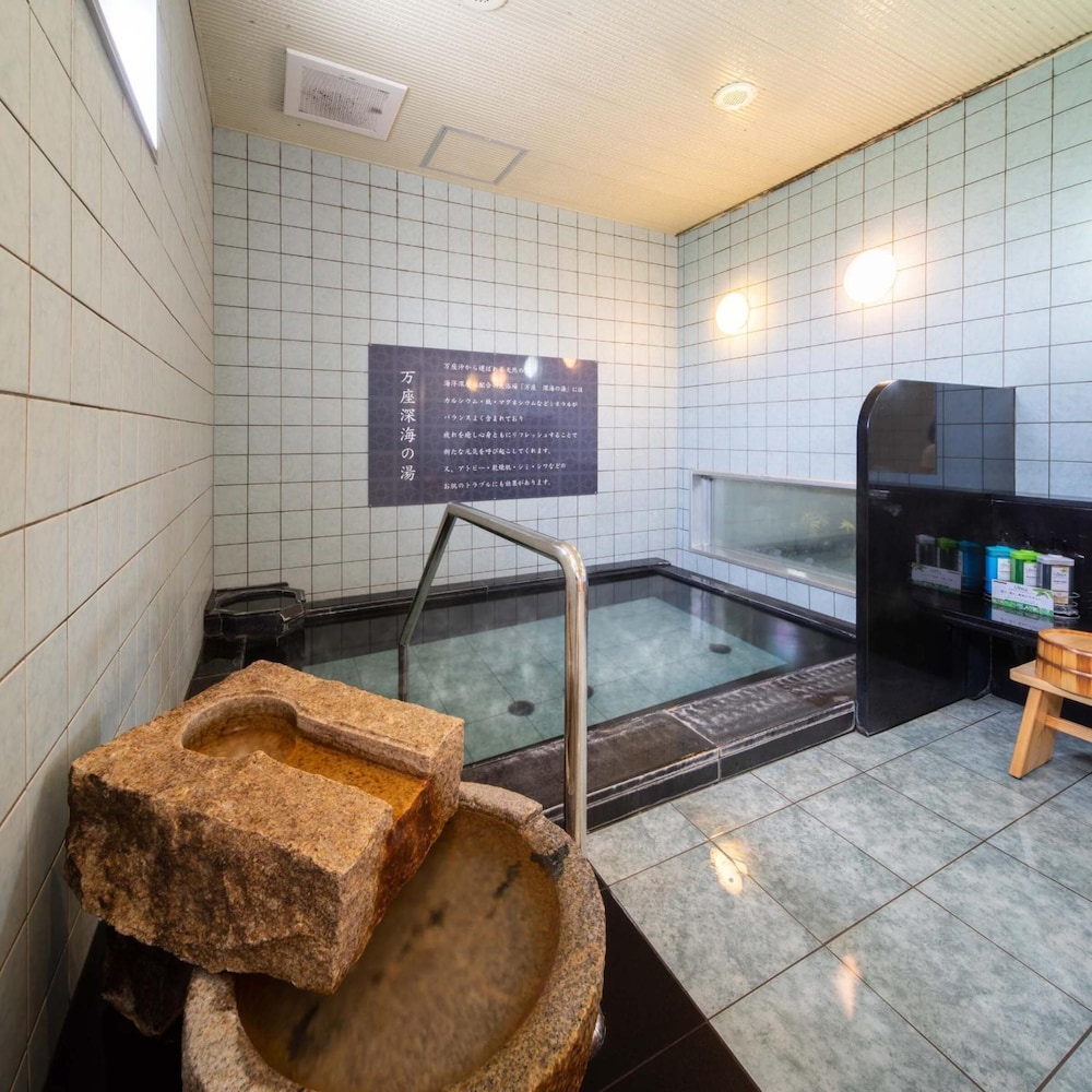 Super Hotel Okinawa Nago 30/42