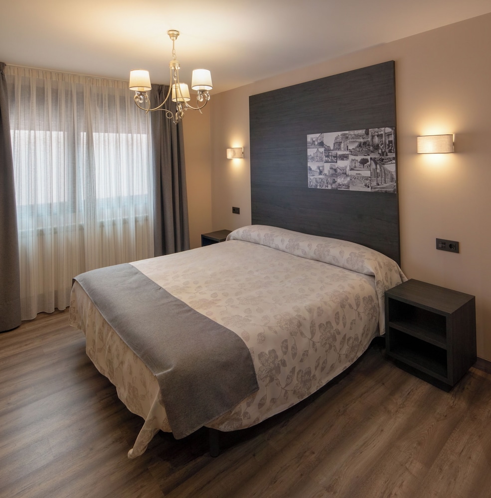 Hotel Las Cancelas 12/57