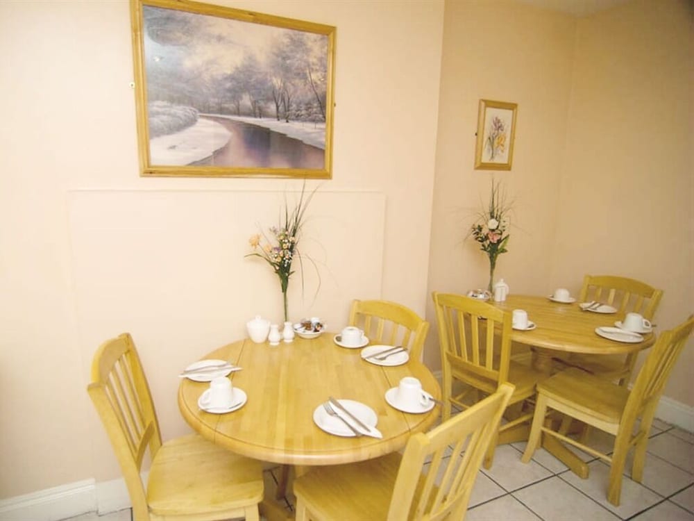 Normandie Hotel 34/43