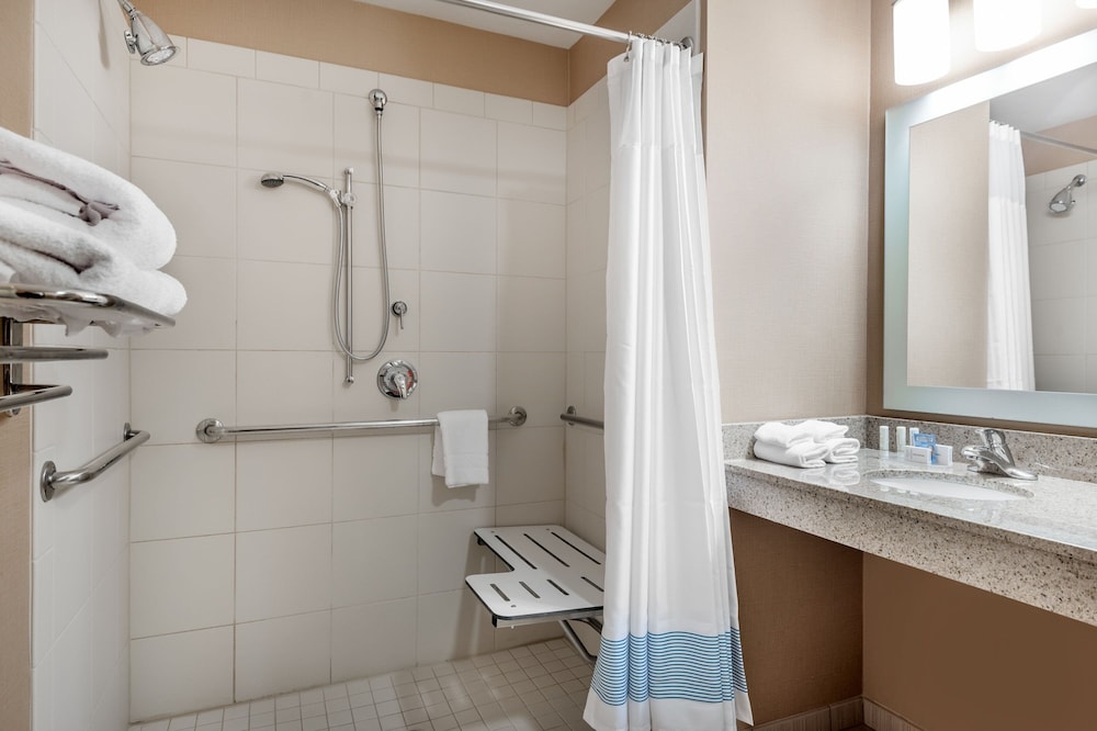 TownePlace Suites by Marriott Charlotte Mooresville 40/46