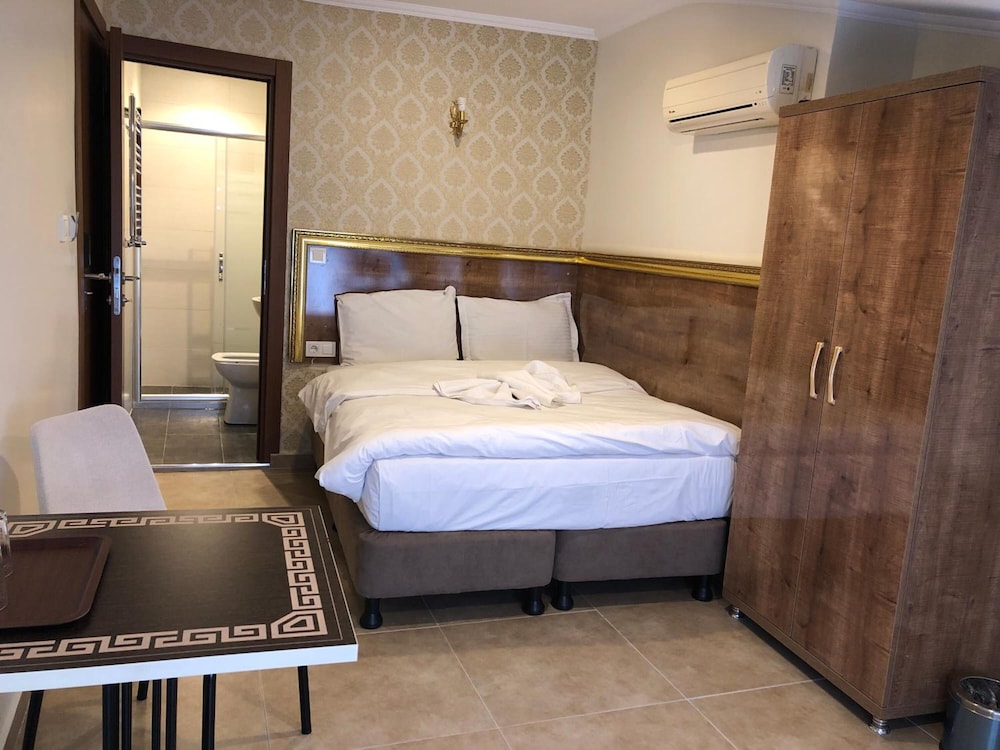 Hotel Real Life 18/74
