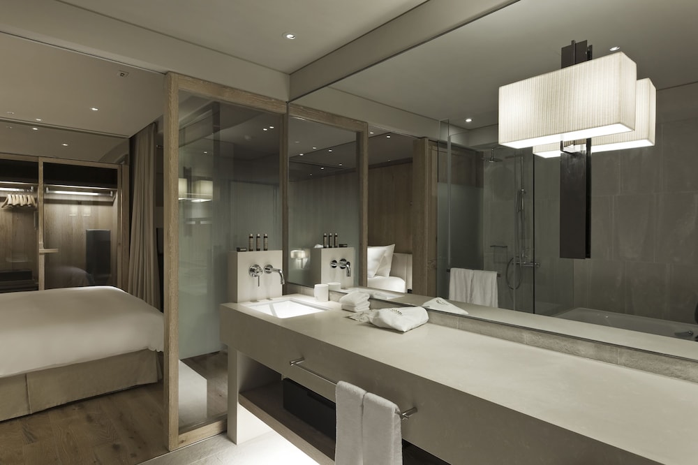 GLORIA RESIDENCE 54/55