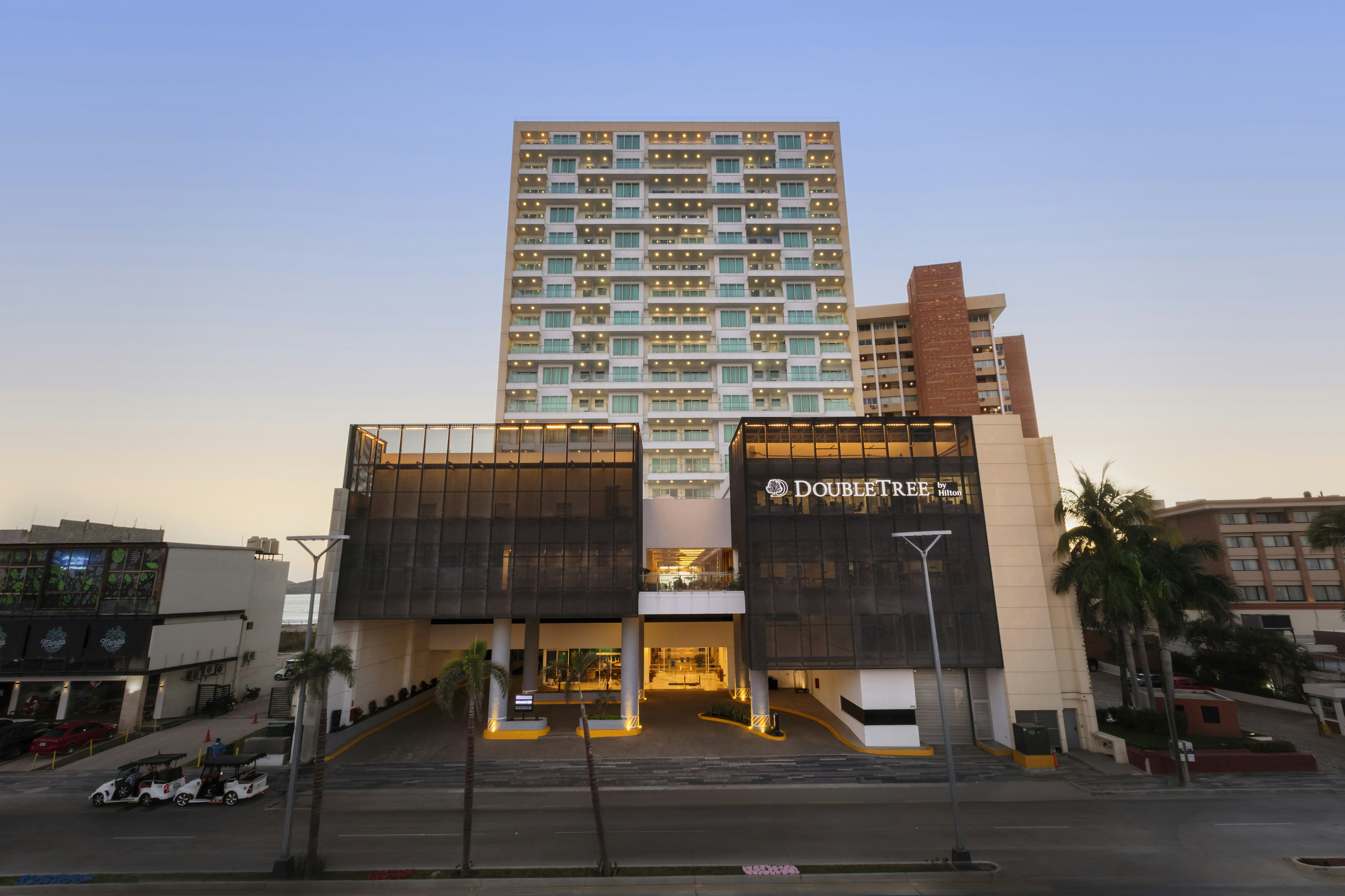 DoubleTree by Hilton Mazatlan 9/81