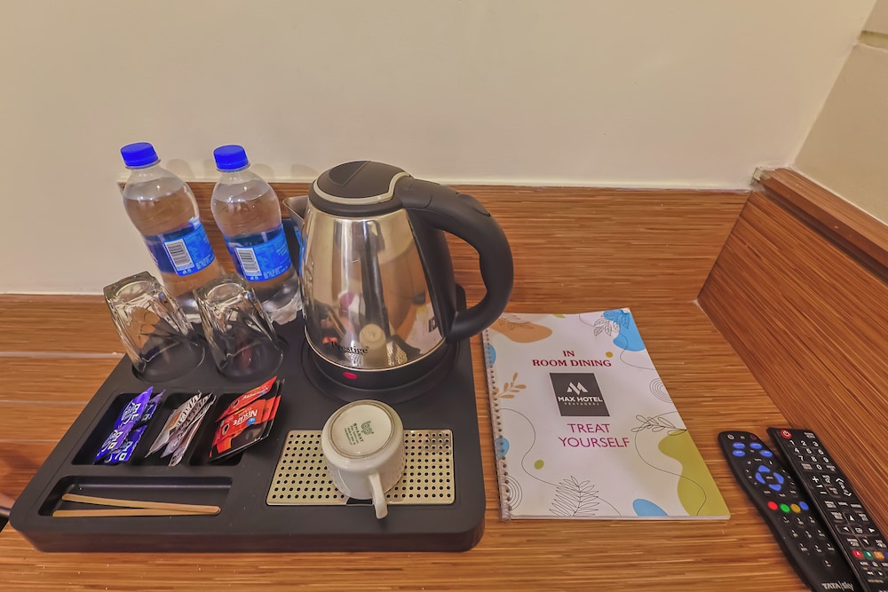 Max Hotel Prayagraj 29/48