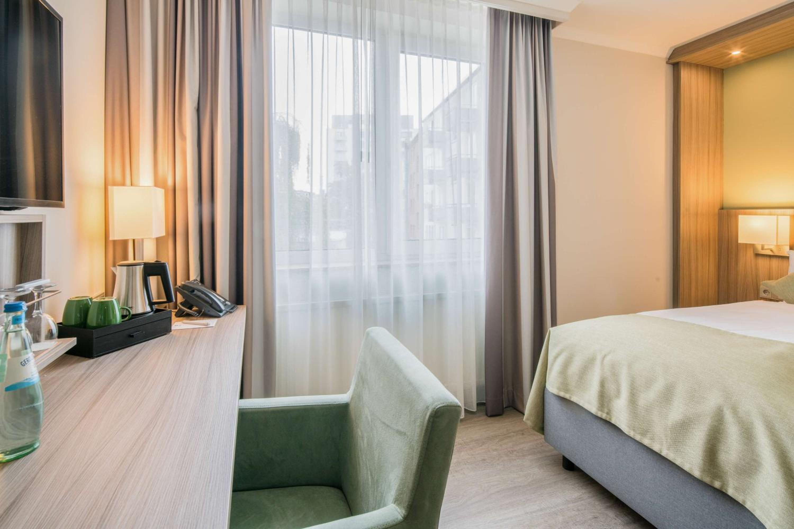 Room at Best Western Plus Hotel Regence, AACHEN