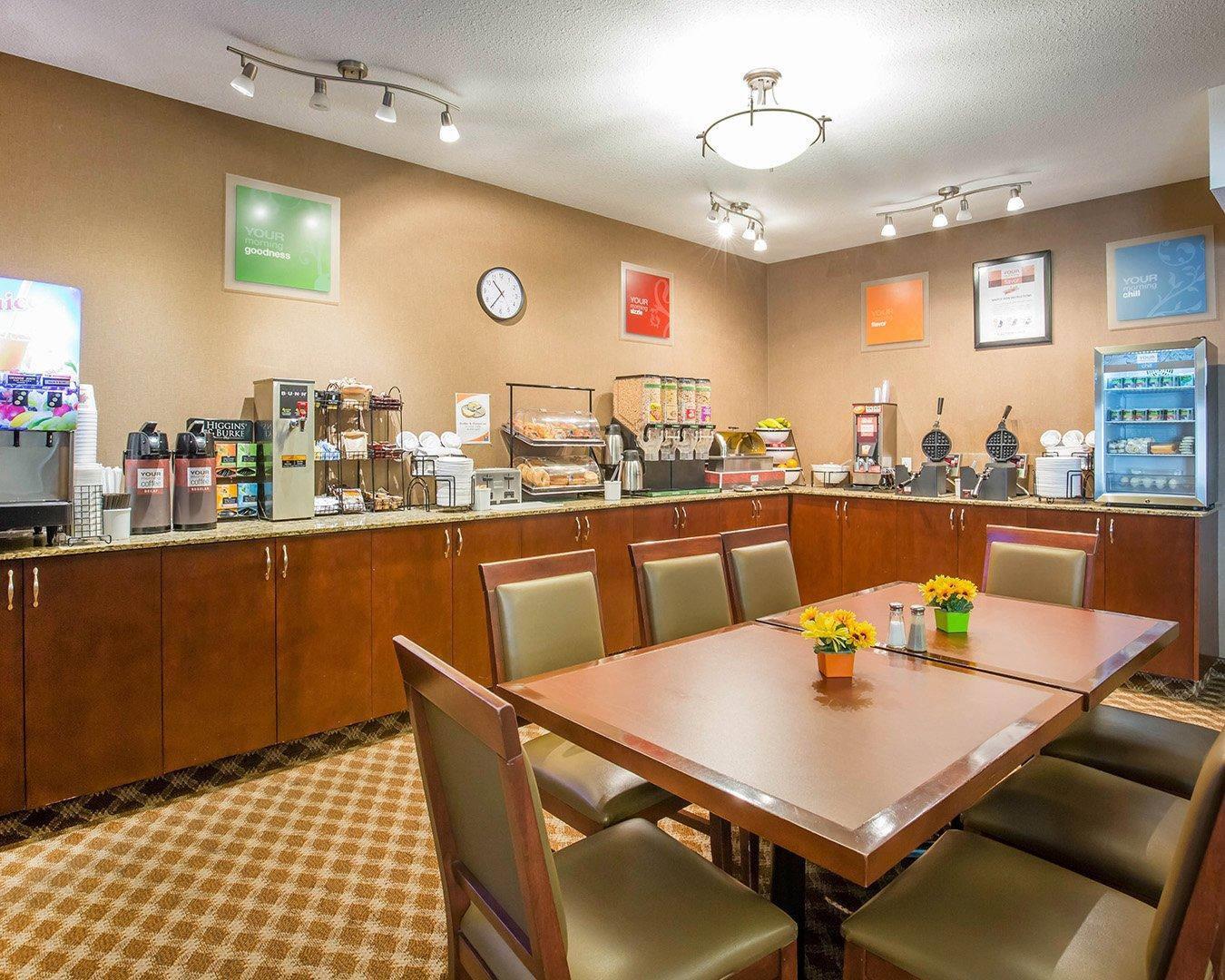 Comfort Inn & Suites Airdrie 13/21