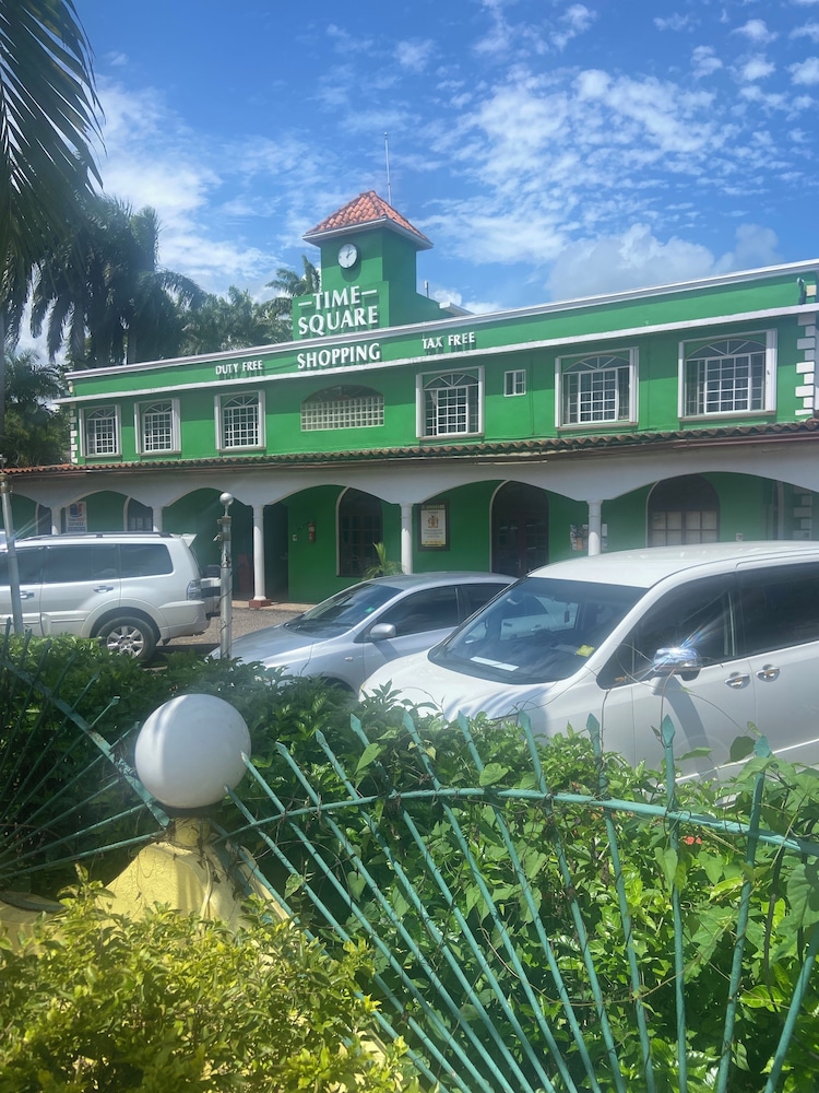 Fun Holiday Beach Resort in NEGRIL