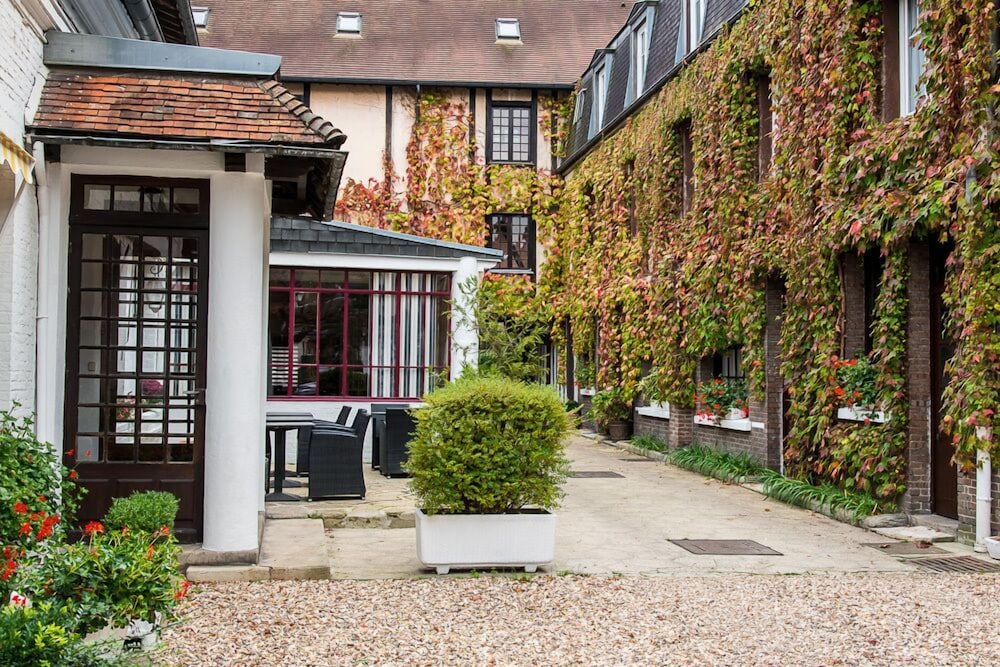 Hotel de Normandie 3/31