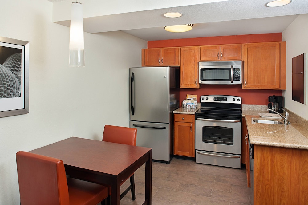 Residence Inn by Marriott Seattle Northeast-Bothell 17/22