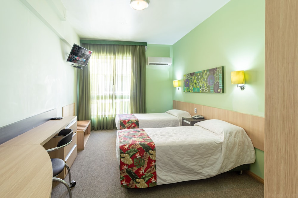Eko Residence Hotel 24/69