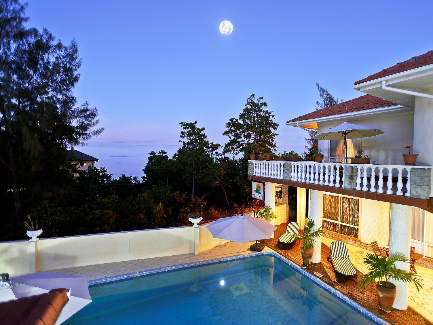 Carana Hilltop Villa 27/33