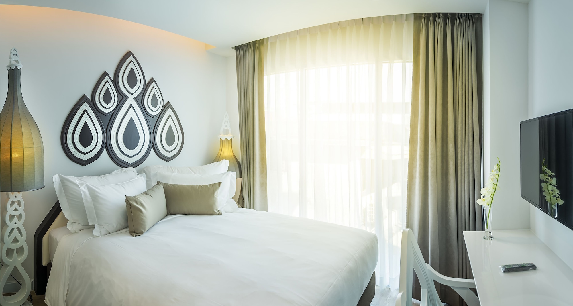 SUPERIOR, DOUBLE BED