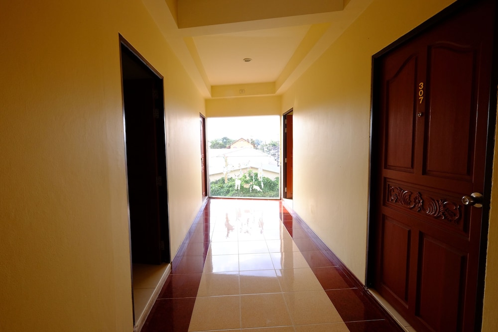 Baan Rim Khong Hotel 20/33